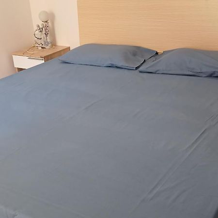 Nayuha Apt B Flic-en-Flacq Buitenkant foto